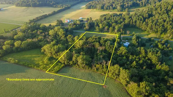 E2505 570th AVE, Menomonie, WI 54751