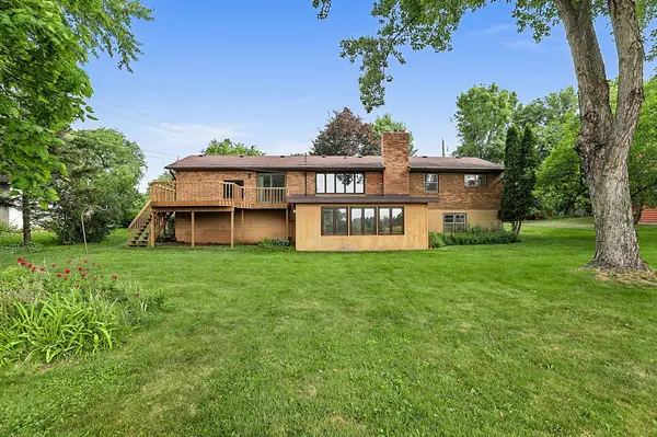 10 Allendale DR, Saint Cloud, MN 56301