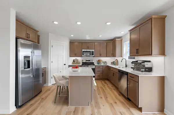 738 Prospect PT, Jordan, MN 55352
