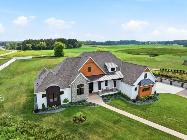 6783 Broadview DR, Prior Lake, MN 55372