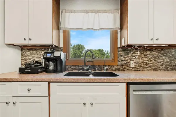 219 5th ST SE, Madelia, MN 56062