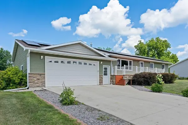 219 5th ST SE, Madelia, MN 56062