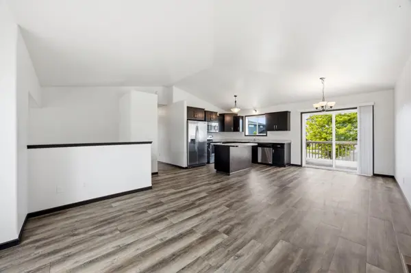 1210 30th AVE W, West Fargo, ND 58078