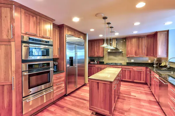 1070 Grandview CT NE #406, Columbia Heights, MN 55421
