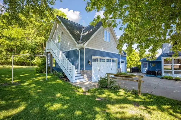 29190 Sunset TRL, Cannon Falls, MN 55009