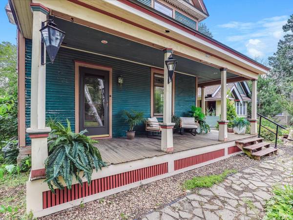 722 Queen AVE N, Minneapolis, MN 55411