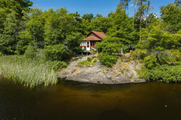 1922 Vellieux IS, International Falls, MN 56649