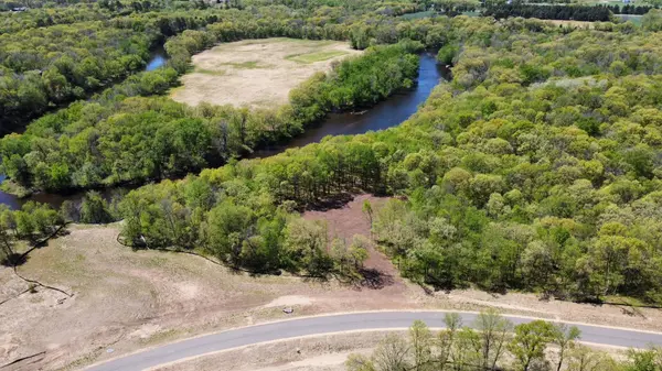 20032 Vintage DR NW, Oak Grove, MN 55303