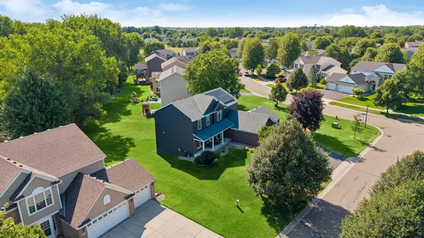 2283 Saint Johns DR, Woodbury, MN 55129