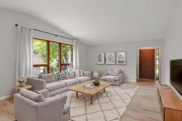 506 1st ST E, Gaylord, MN 55334