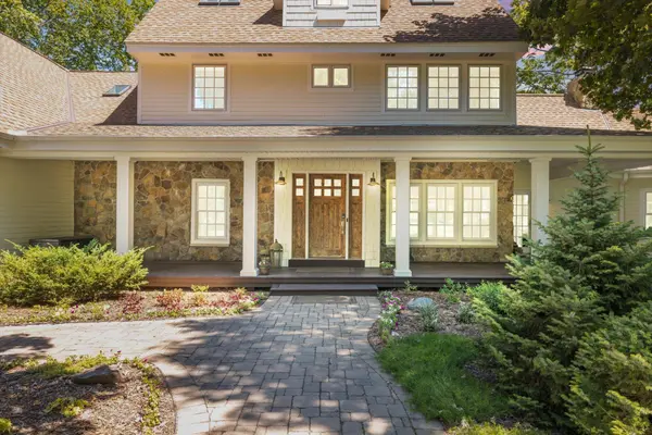 612 Nelson RD, Independence, MN 55359