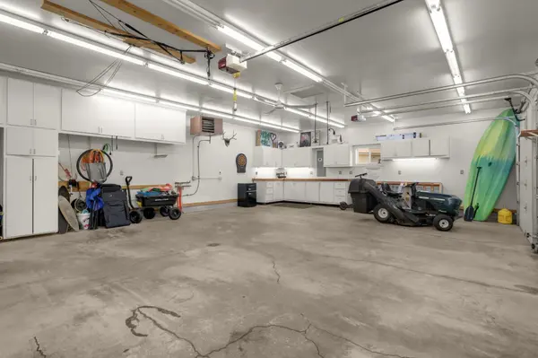 3407 Payne AVE, Vadnais Heights, MN 55127
