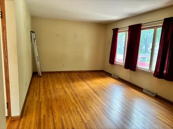 1306 Crestview RD, Albert Lea, MN 56007