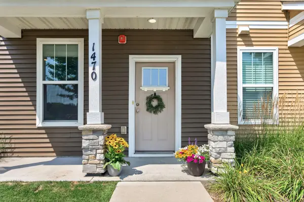 1470 Old Highway 8 NW, New Brighton, MN 55112
