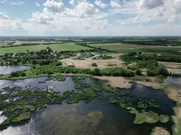 8225 Natures Edge RD, Clear Lake, MN 55319