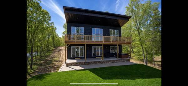 2000 W Chub Lake RD, Carlton, MN 55718