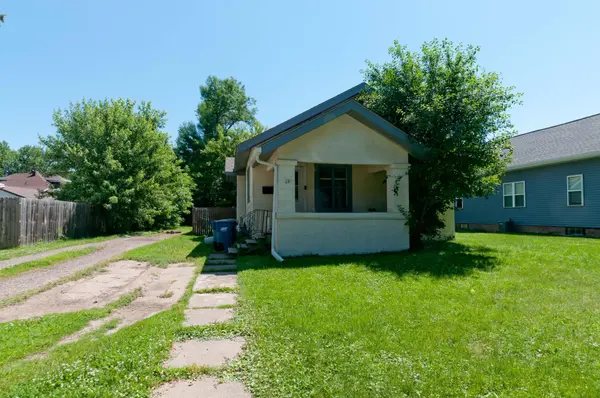 19 Hatten AVE, Rice Lake, WI 54868