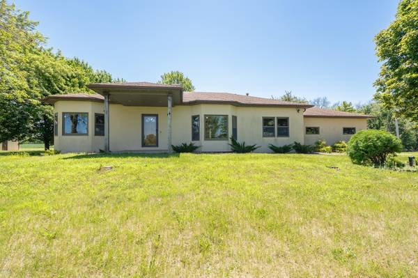 13261 Marystown RD, Shakopee, MN 55379