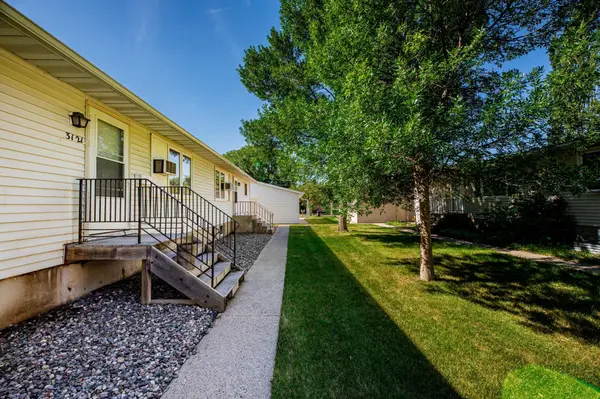 3119-3121 10th AVE N, Fargo, ND 58102