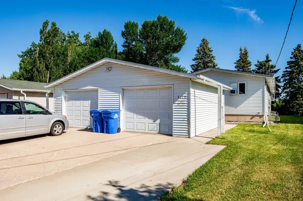 3119-3121 10th AVE N,  Fargo,  ND 58102