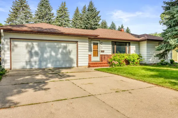 1613 16th ST S, Moorhead, MN 56560
