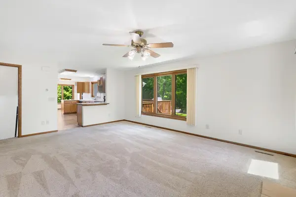 12930 Emmer PL, Apple Valley, MN 55124