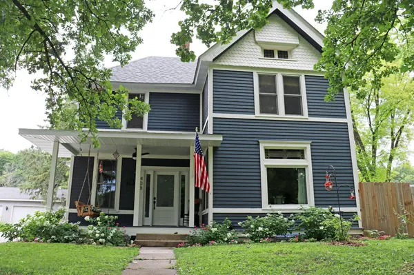 408 N 6th ST, Henderson, MN 56044