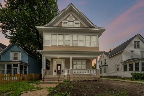 2221 Bloomington AVE, Minneapolis, MN 55404