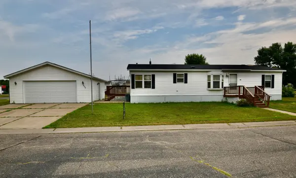 805 2nd ST NE #805, Milaca, MN 56353