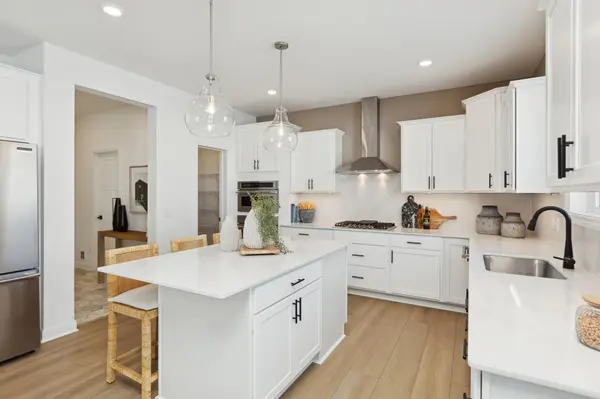 1922 Fulton RD, Carver, MN 55315