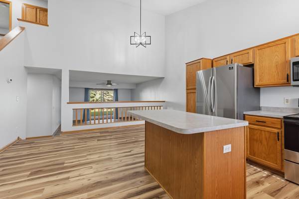 1523 Balinese ST, Shakopee, MN 55379