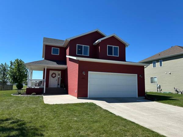 4893 LAVONNE CT S, Fargo, ND 58104