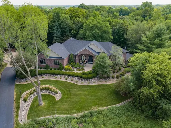 10820 Windmill DR, Corcoran, MN 55374