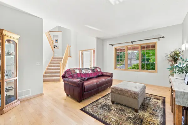 627 3rd ST SW, Delano, MN 55328