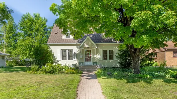 1325 10th AVE N, Saint Cloud, MN 56303