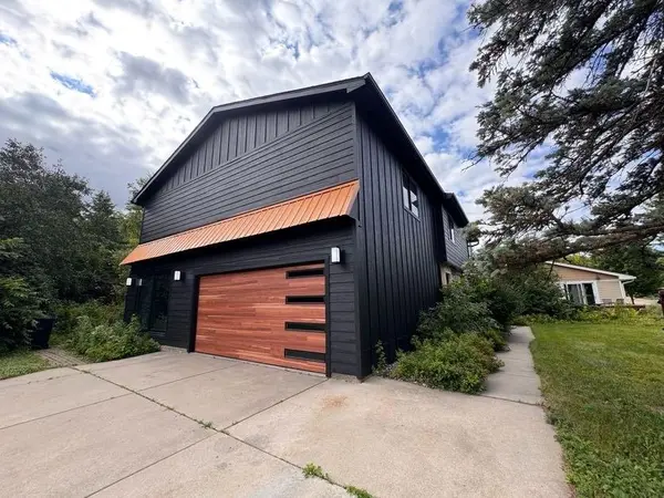 6601 Naomi DR, Edina, MN 55439