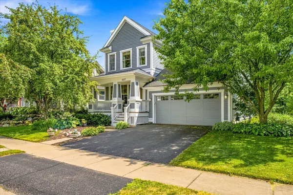 4377 Garden WAY N, Hugo, MN 55038