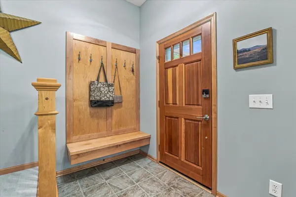 4377 Garden WAY N, Hugo, MN 55038