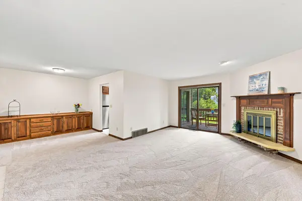 4254 Oakmede LN #87B, White Bear Lake, MN 55110