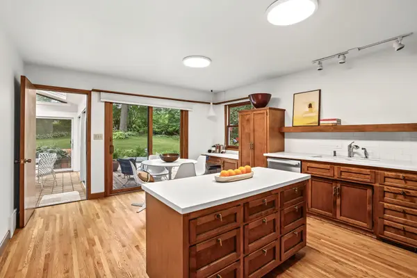 110 19th AVE SW, New Brighton, MN 55112