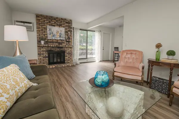 4648 Cedar Lake RD S #3, Saint Louis Park, MN 55416