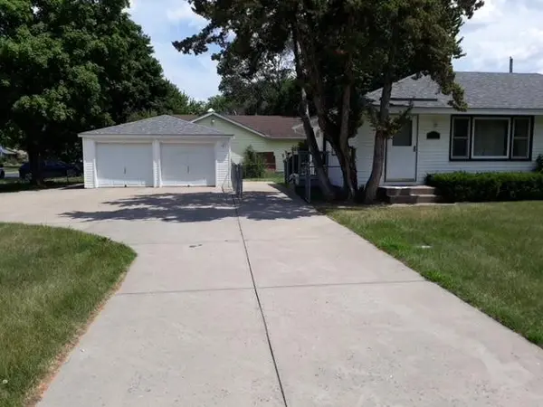 12061 Crooked Lake BLVD NW, Coon Rapids, MN 55433