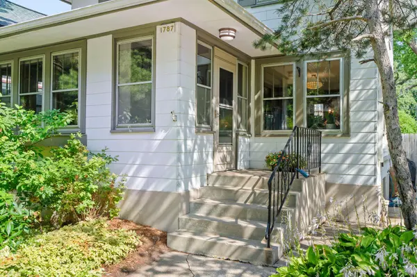 1787 Wellesley AVE, Saint Paul, MN 55105