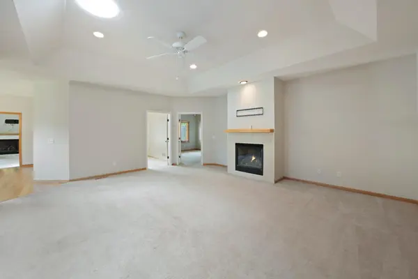 1355 Quasar CT S, Lakeland, MN 55043
