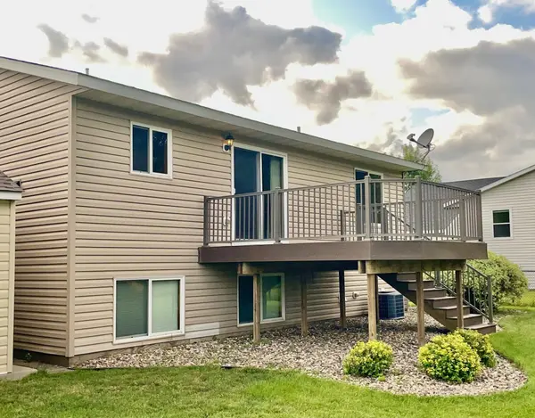1905 20th ST SW, Austin, MN 55912