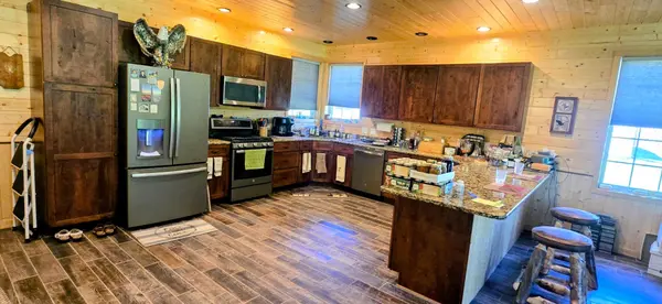 17668 Birch DR NW, Angle Inlet, MN 56711