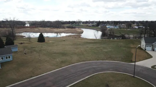 105 OAK DR, Breckenridge, MN 56520