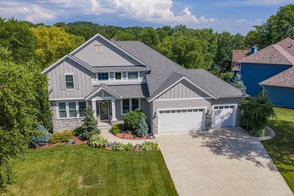 4650 Vinewood LN N, Plymouth, MN 55442