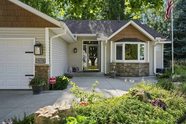 9278 Jergen AVE S, Cottage Grove, MN 55016