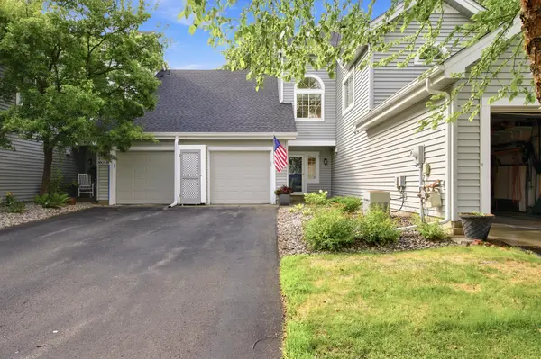 1805 Terraceview LN N #C, Plymouth, MN 55447